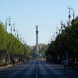 rezervați aici